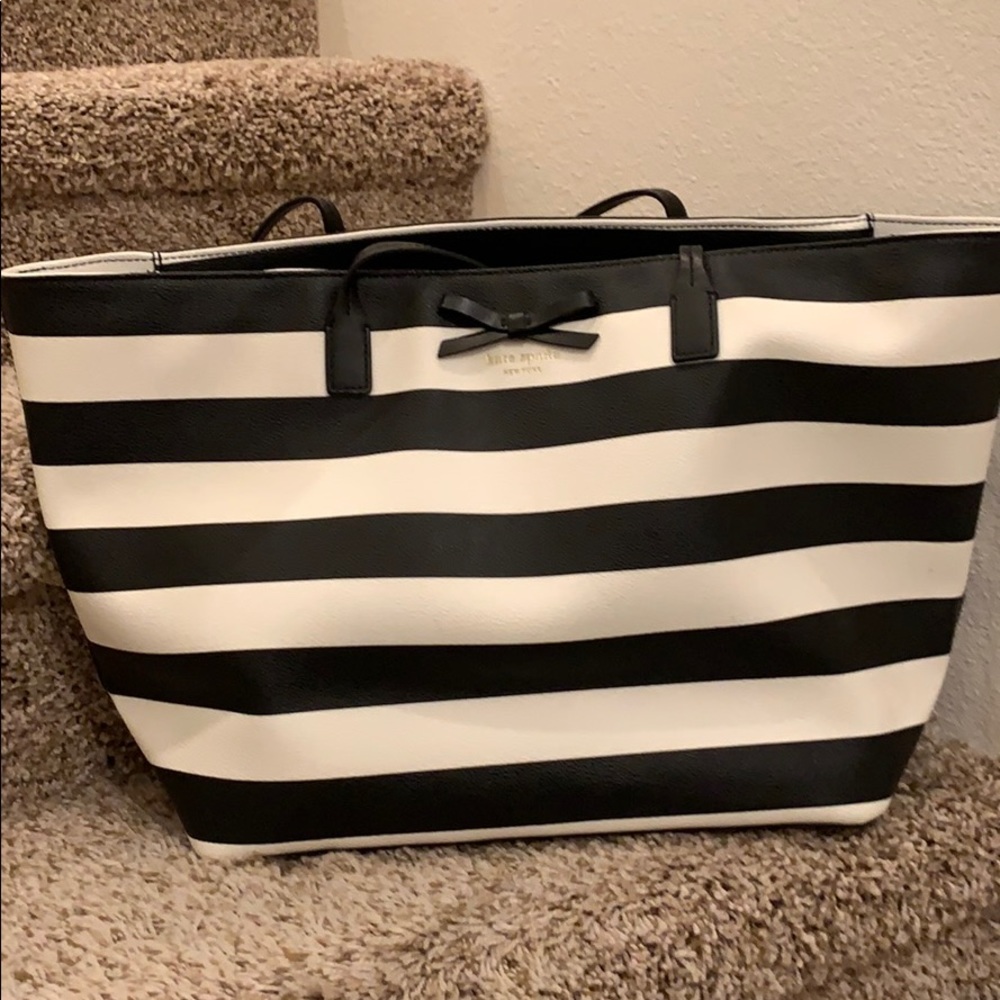 Kate Spade ♠️ beautiful big bag!!